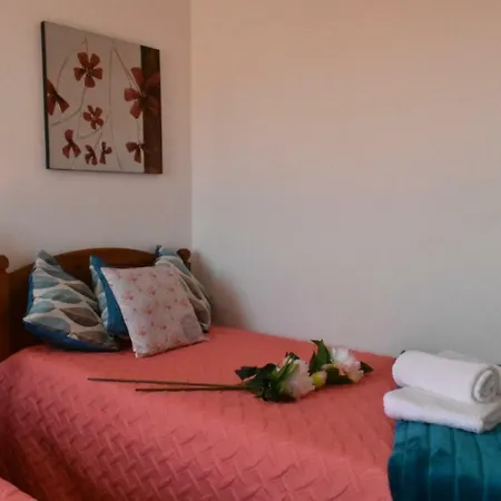 Lovely 3br In Appartement *